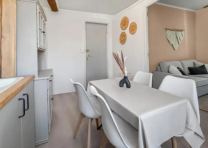 Apartment T2 Cosy Vue Sur La Cite